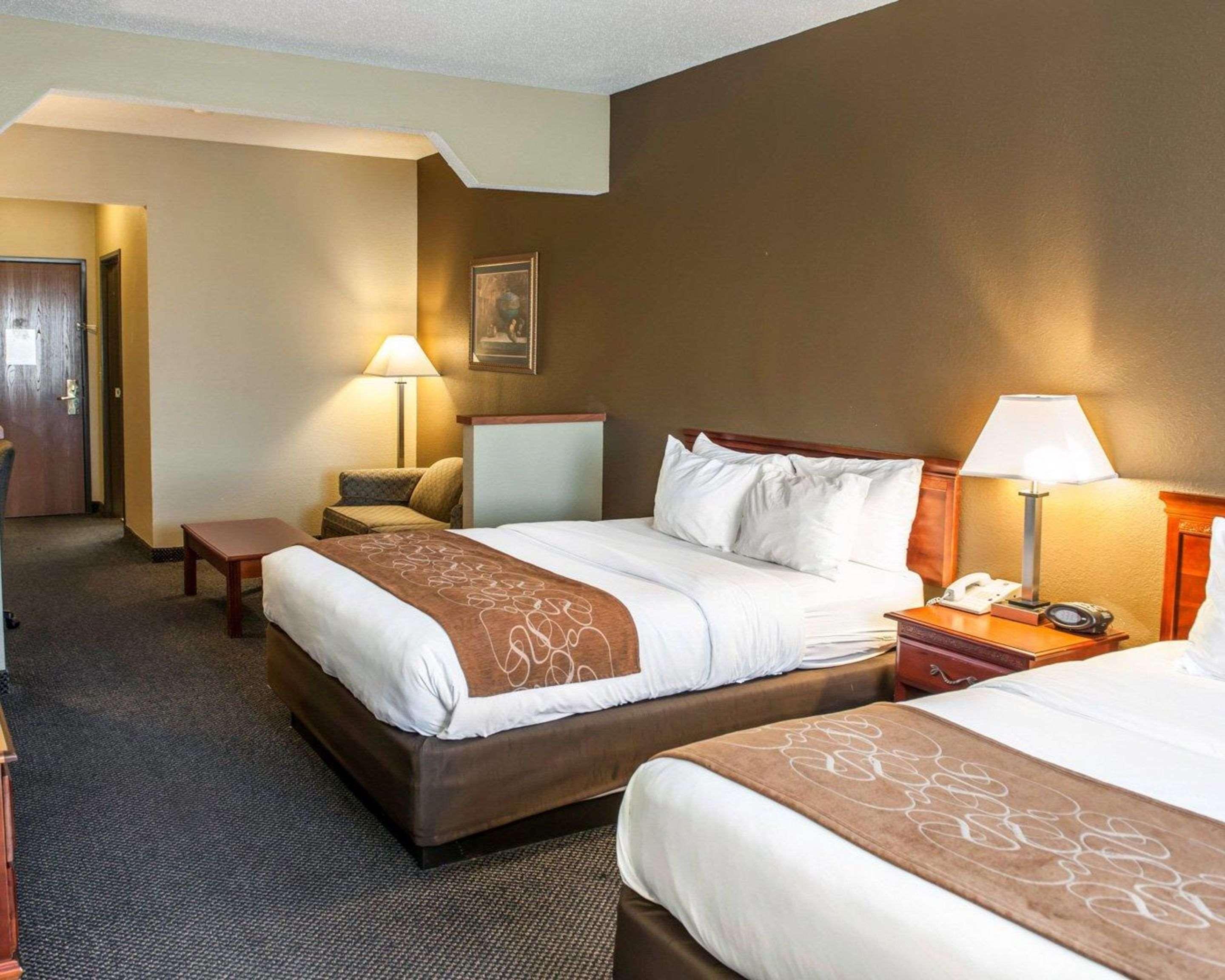 Comfort Suites Auburn Near I-69 Exterior foto